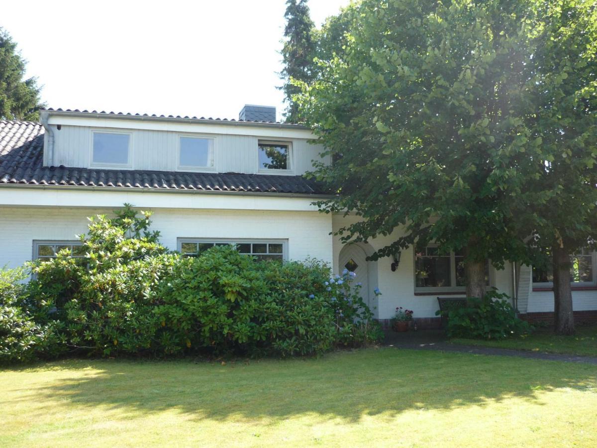 Eggers - Gemuetliche Ferienwohnung Im Erdgeschoss Wallsbull エクステリア 写真
